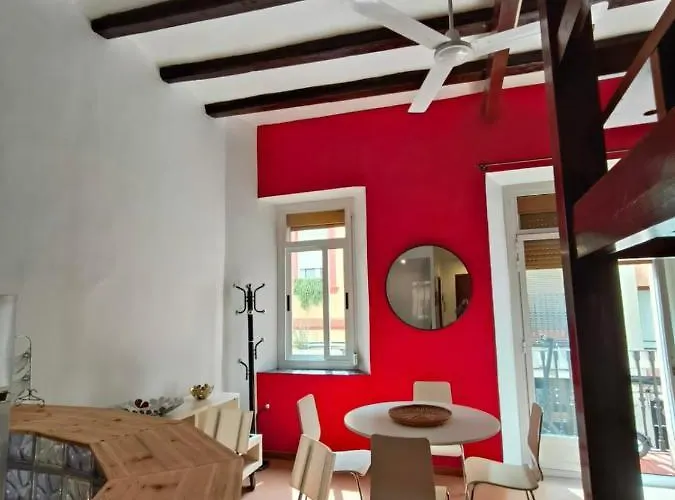 Sunny Studio In Sants Barcelona